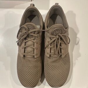 New Balance Men's 247 Beige Sneakers